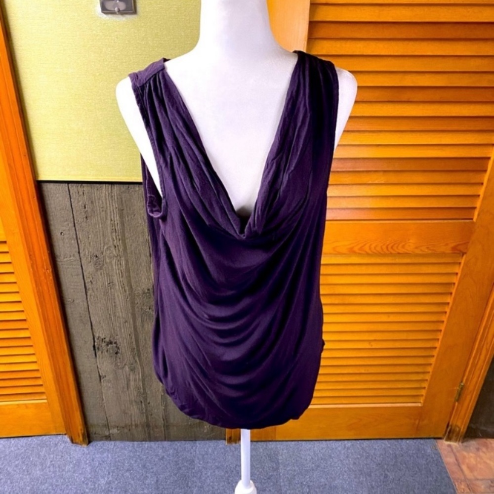 Gap tank top